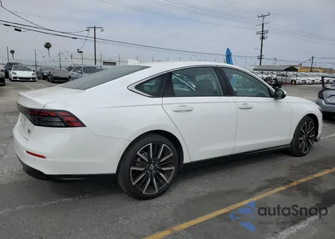 2024 Honda Accord Touring Hybrid z USA, uszkodzony, nr VIN 1HGCY2F83RA027605